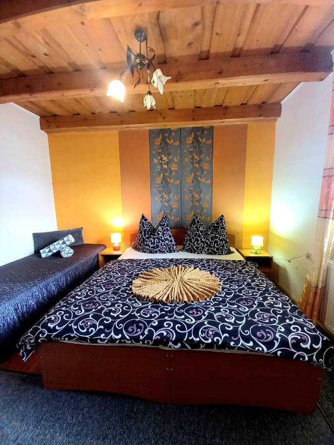 Apartman Erika - เบเชนยอวา ภายนอก รูปภาพ