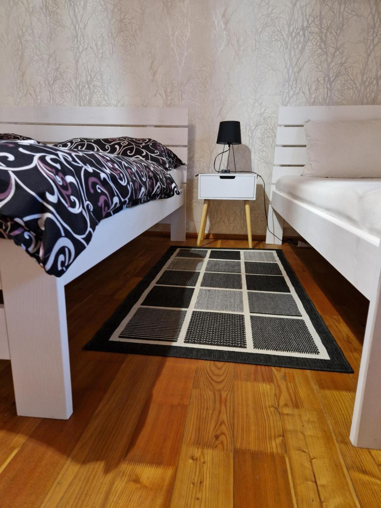 Apartman Erika - เบเชนยอวา ภายนอก รูปภาพ