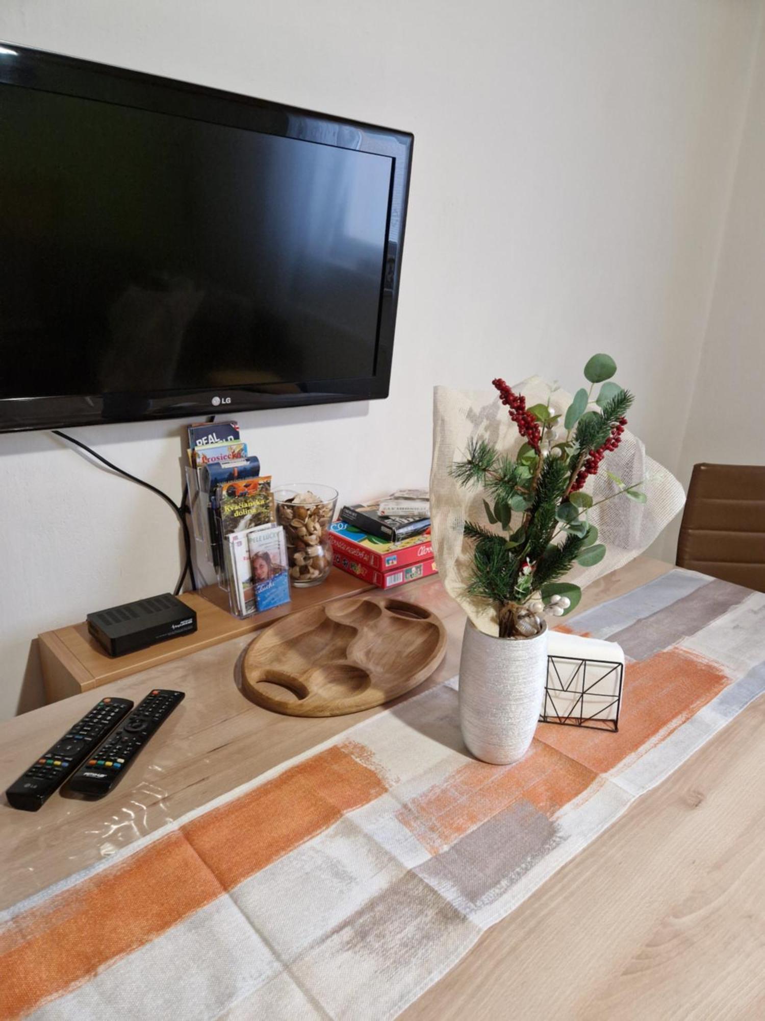 Apartman Erika - เบเชนยอวา ภายนอก รูปภาพ